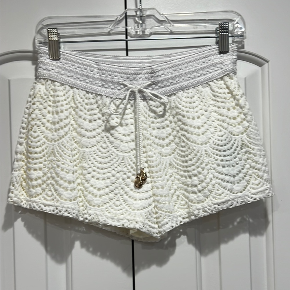 Lilly Pulitzer Women’s White Lace Shorts-Size XS NEW